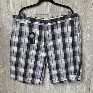 Weatherproof Flat Front Chino Style Shorts Dark Brown Plaid Mens Size 40 NWT